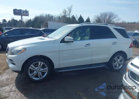 2013 Mercedes-Benz Ml 350 4Matic z USA, uszkodzony, nr VIN 4JGDA5HB9DA200176